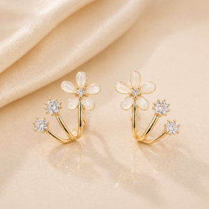 Flora Curve Studs